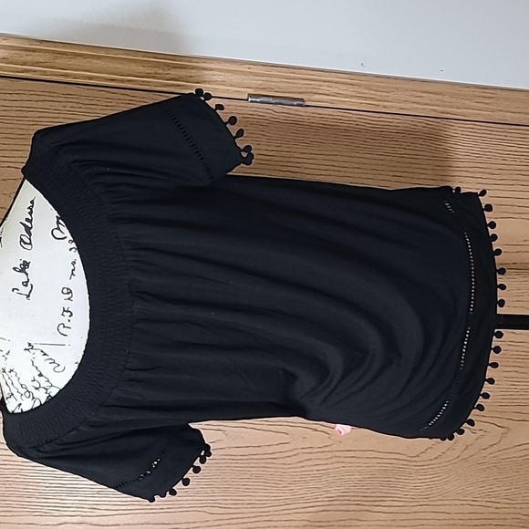 Blu Ivy pom pom tassel trim boho hippie off the shoulder top - Picture 2 of 2